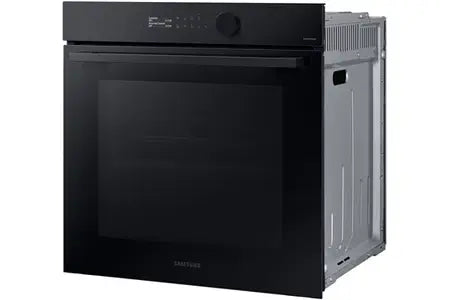 Four encastrable Samsung NV7B5675WAK