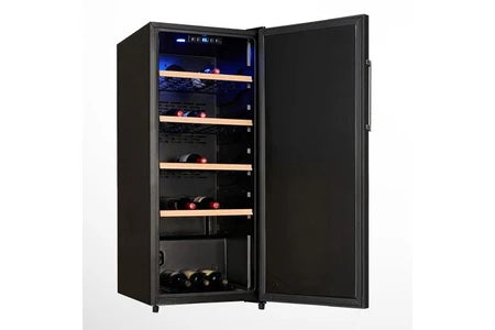 Cave de vieillissement Sevenstars Cave à vin de Vieillissement S7CVV109PDN 109 bouteilles 209 Litres Noir