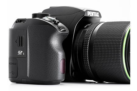 Appareil photo Reflex PENTAX K70 NOIR + 18-135WR + CARTE SD 16GO