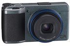 Appareil photo compact RICOH GR III X URBAN EDITION + ETUI CUIR