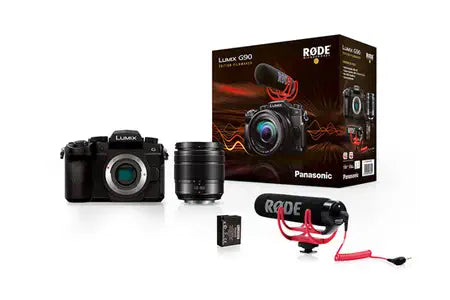 Appareil photo hybride PANASONIC PACK LUMIX G90 NOIR + G VARIO 12-60MM F/3,5-5,6 + MICRO RODE VIDEOMIC GO + 2ÈME BATTERIE