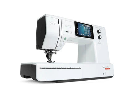 Machine à coudre BERNETTE MACHINE À COUDRE ET À BRODER BERNETTE B79