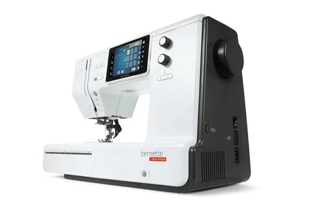 Machine à coudre BERNETTE MACHINE À COUDRE ET À BRODER BERNETTE B79