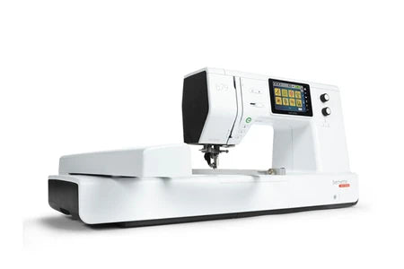 Machine à coudre BERNETTE MACHINE À COUDRE ET À BRODER BERNETTE B79